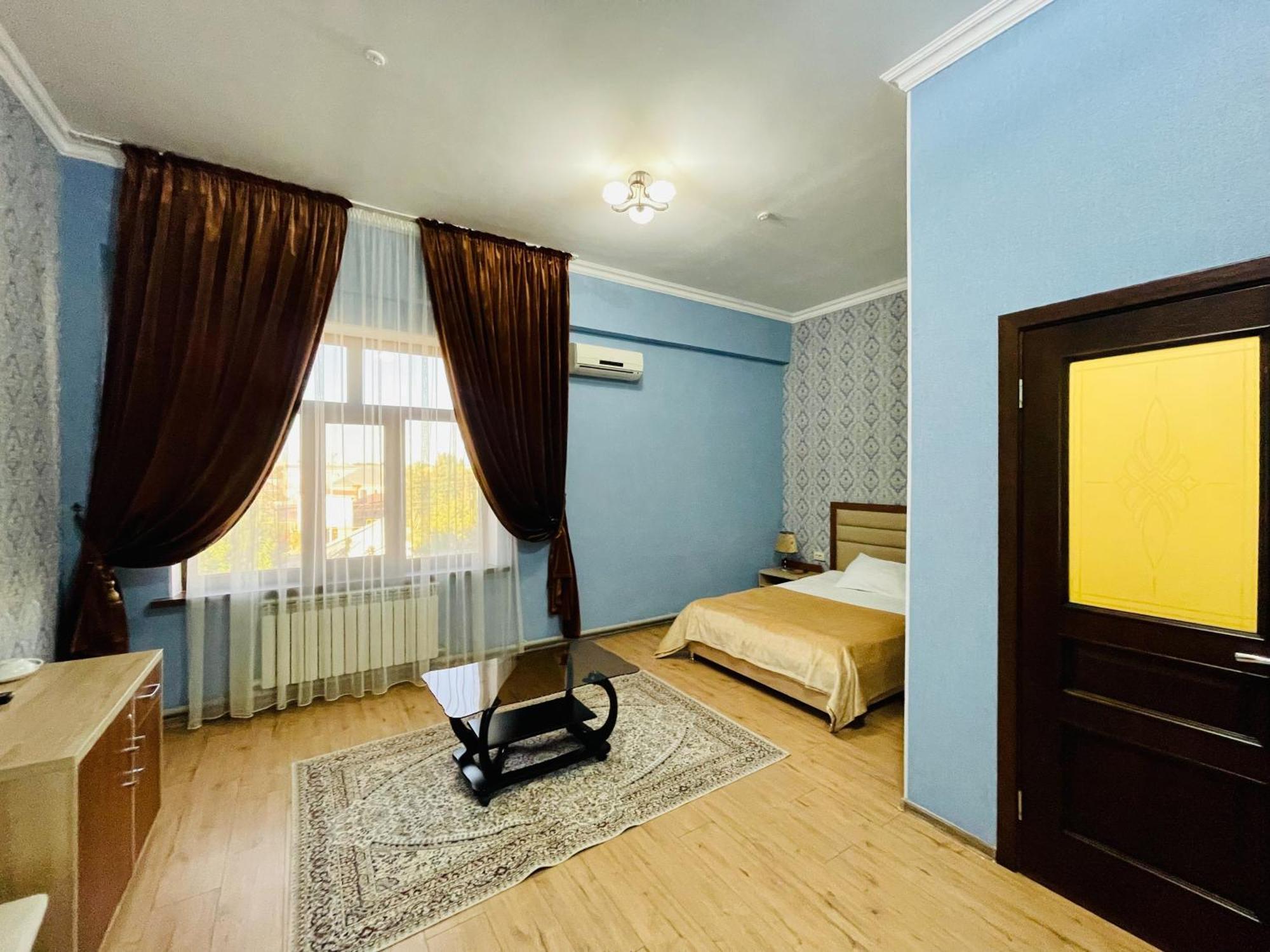 Dostyk Hotel Kyzylorda Exterior photo